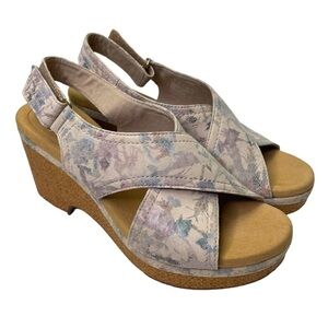Clarks Collection Women’s Metallic Floral Platform Heeled Sandals